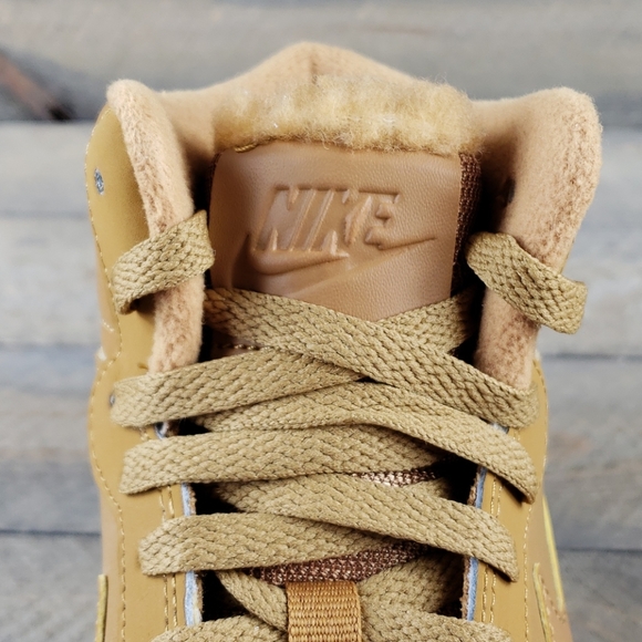 Nike Ebernon Mid SE Womens Sneakers - Picture 7 of 8